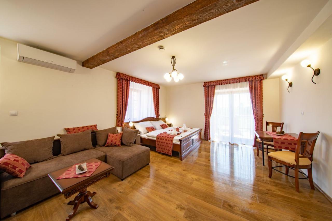Residence Safari Resort - Chateau Borovany  Exterior foto