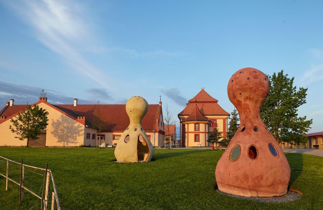 Residence Safari Resort - Chateau Borovany  Exterior foto