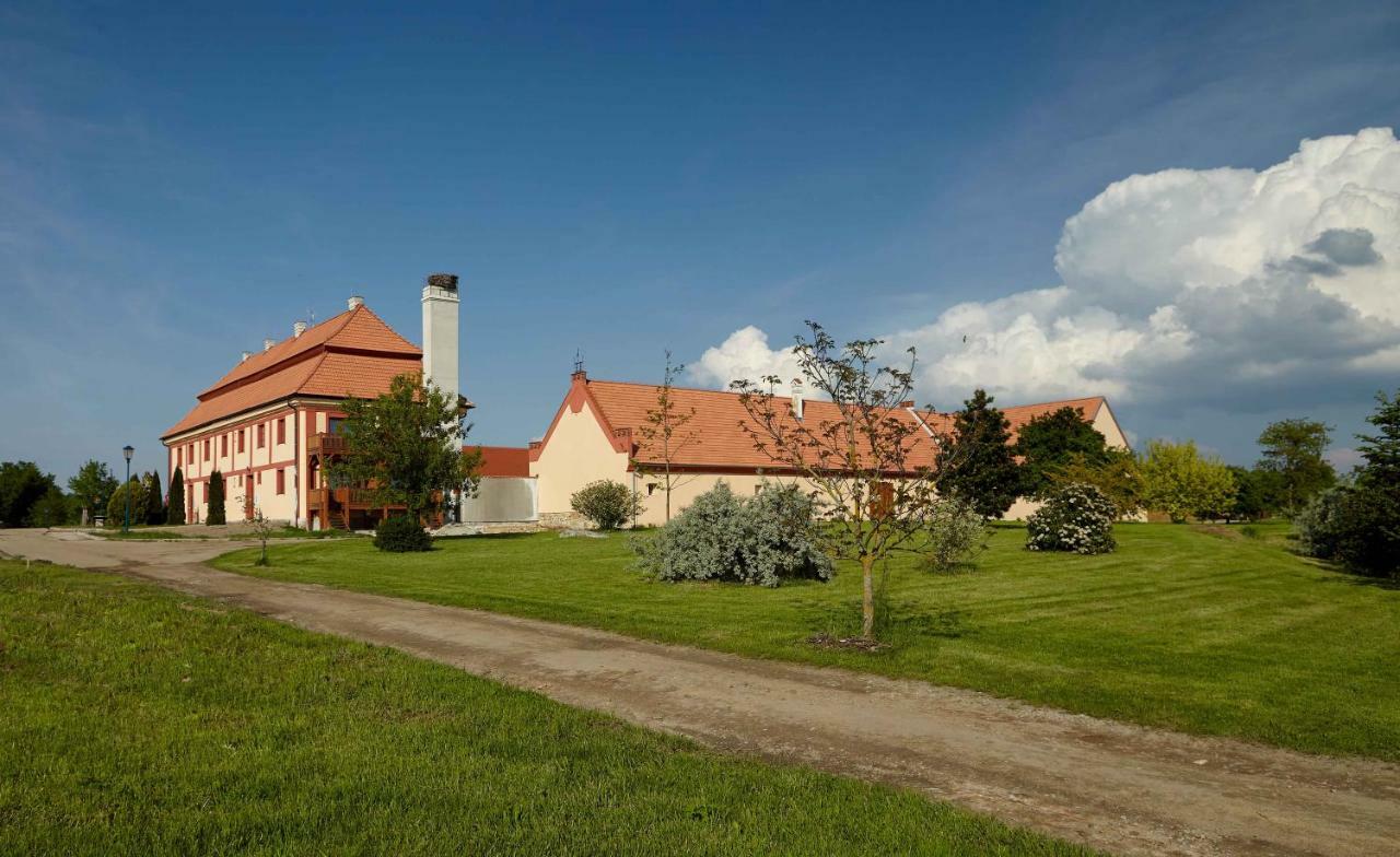 Residence Safari Resort - Chateau Borovany  Exterior foto